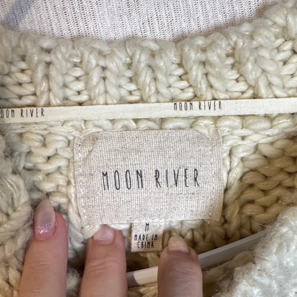 Moon River Cream chunky Knit Sweater - Picture 2 of 4